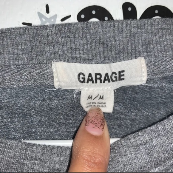 Garage sweater - Picture 2 of 4